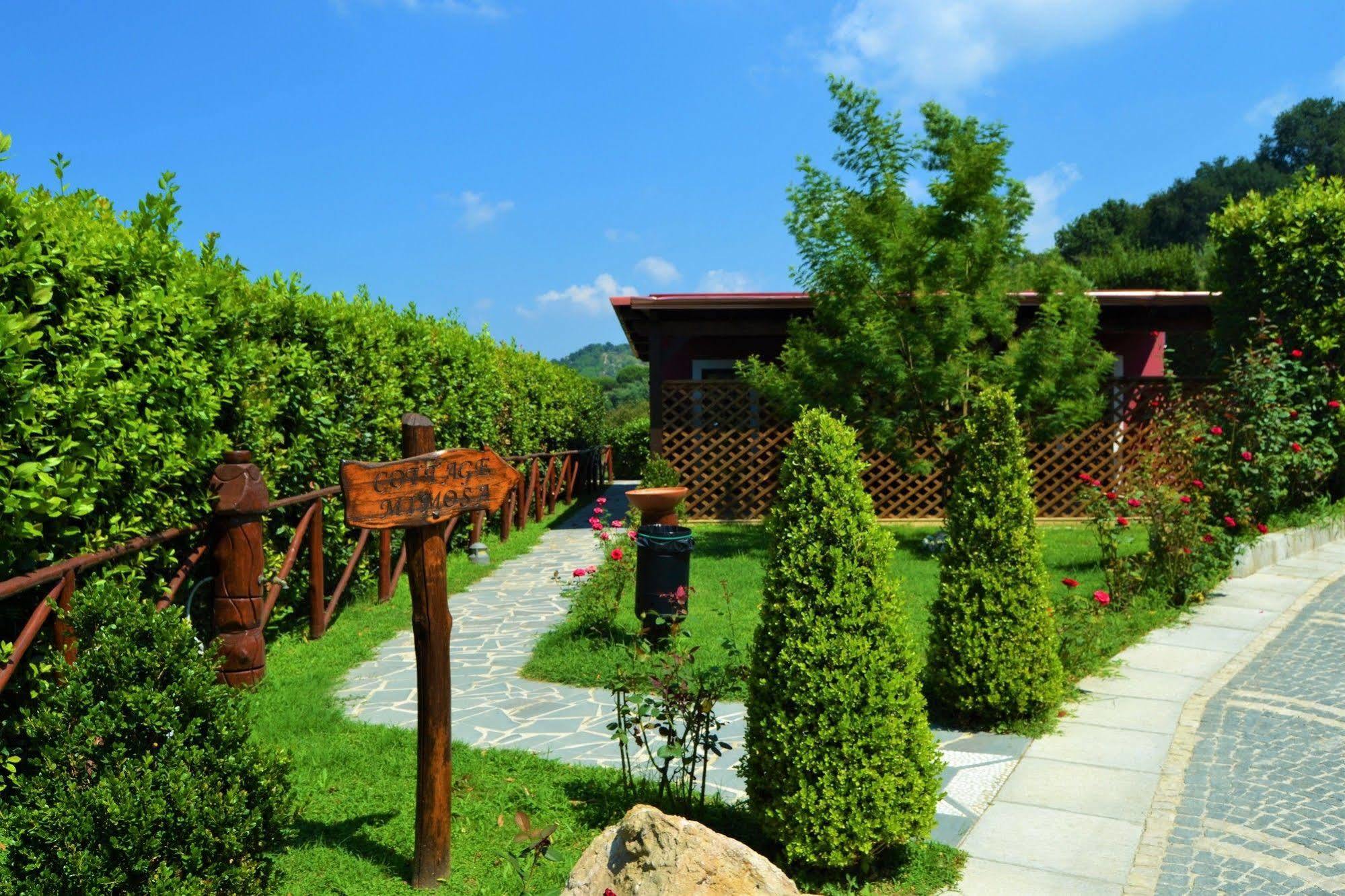 Agriturismo San Martino ปอซซุออลี ภายนอก รูปภาพ