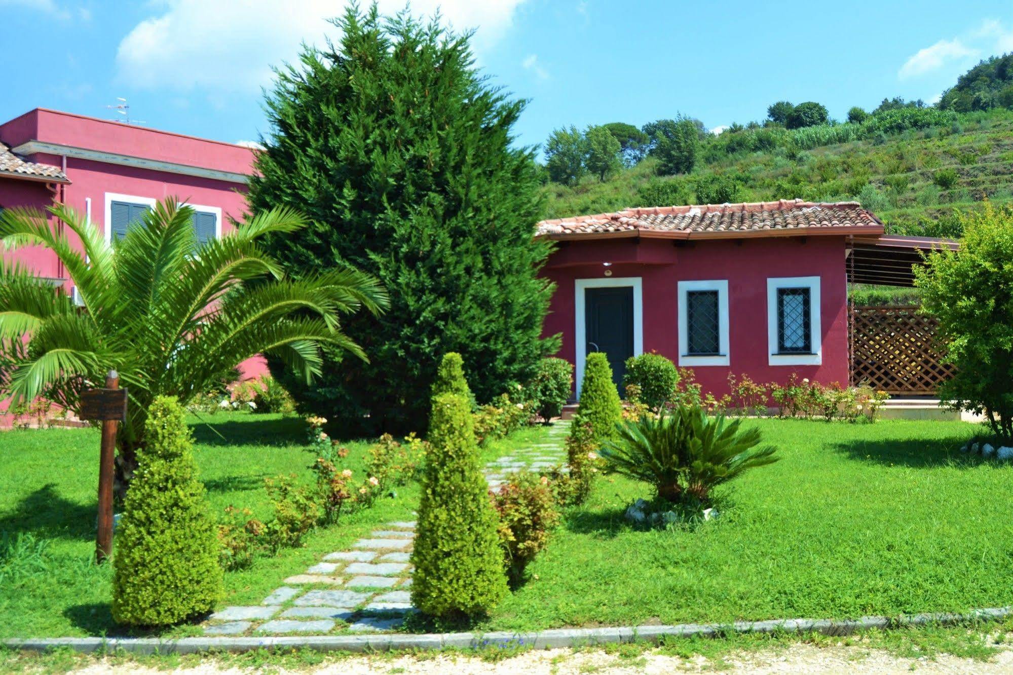 Agriturismo San Martino ปอซซุออลี ภายนอก รูปภาพ
