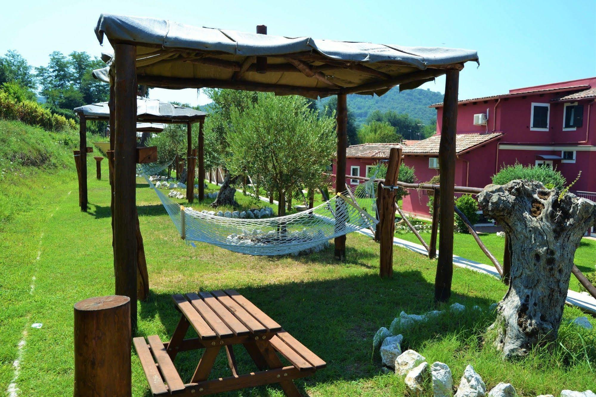 Agriturismo San Martino ปอซซุออลี ภายนอก รูปภาพ